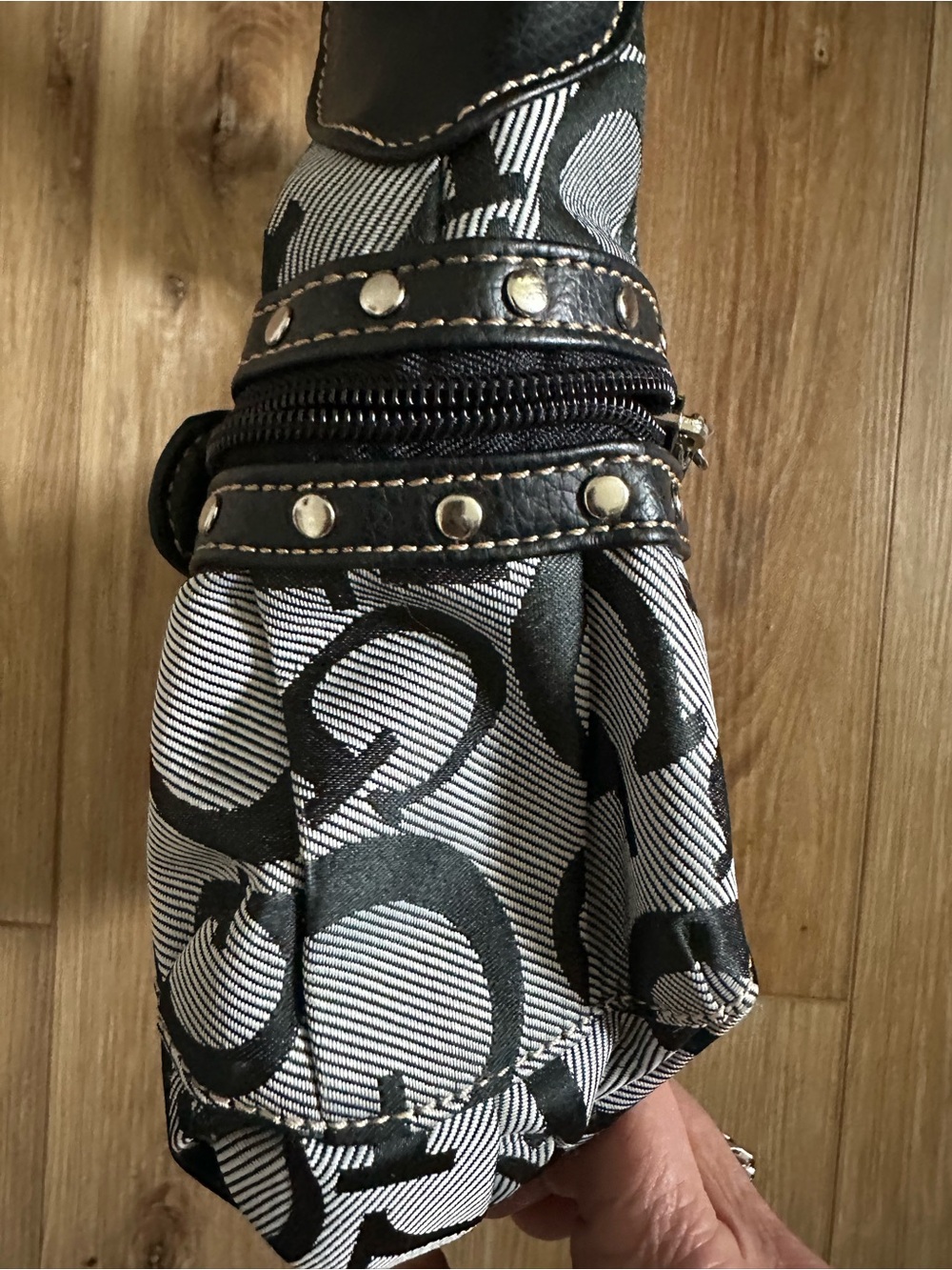 Vintage Guess Monogram Hobo Purse Y2K - Picture 4 of 8